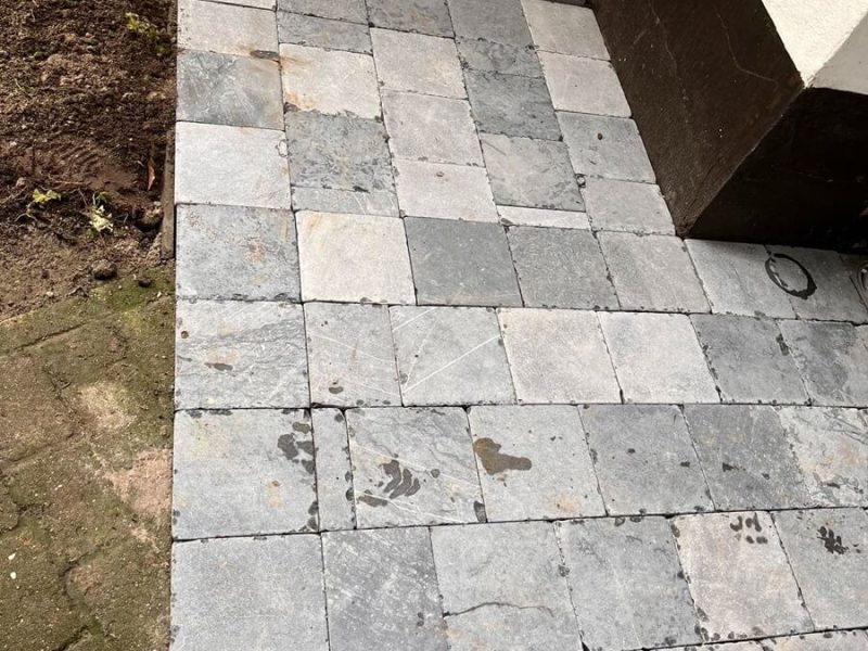 aanleggen-terras-oprit-Londerzeel-klinkers-plaatsen