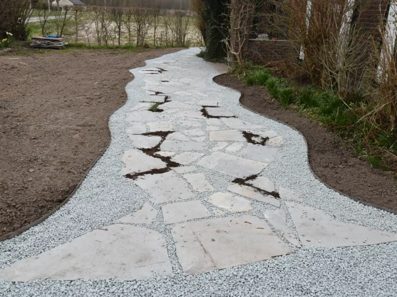 flagstone-terras-stapstenen-aanleggen-Londerzeel-hmtuinaanleg2